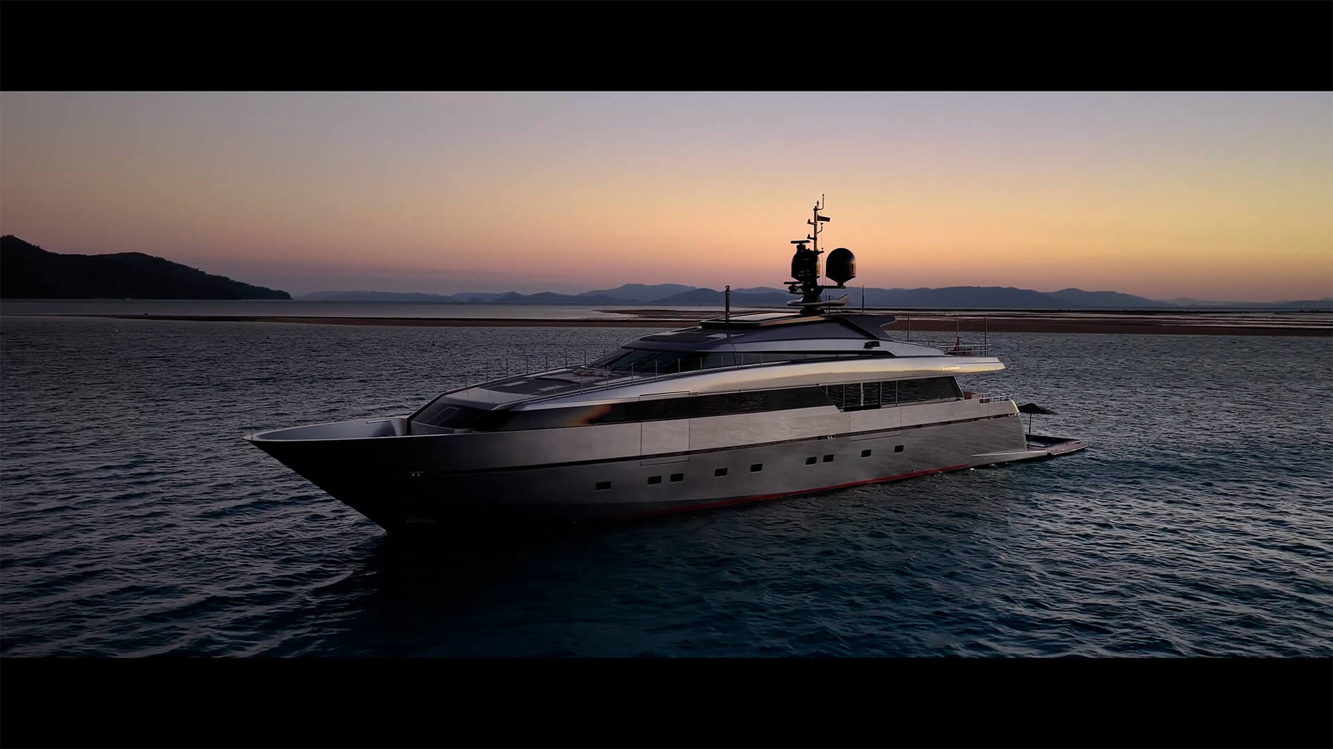 4a_2025_-_main_film_v1_0003_4a_2025_-_main_film_v1.00_01_21_10.Still030