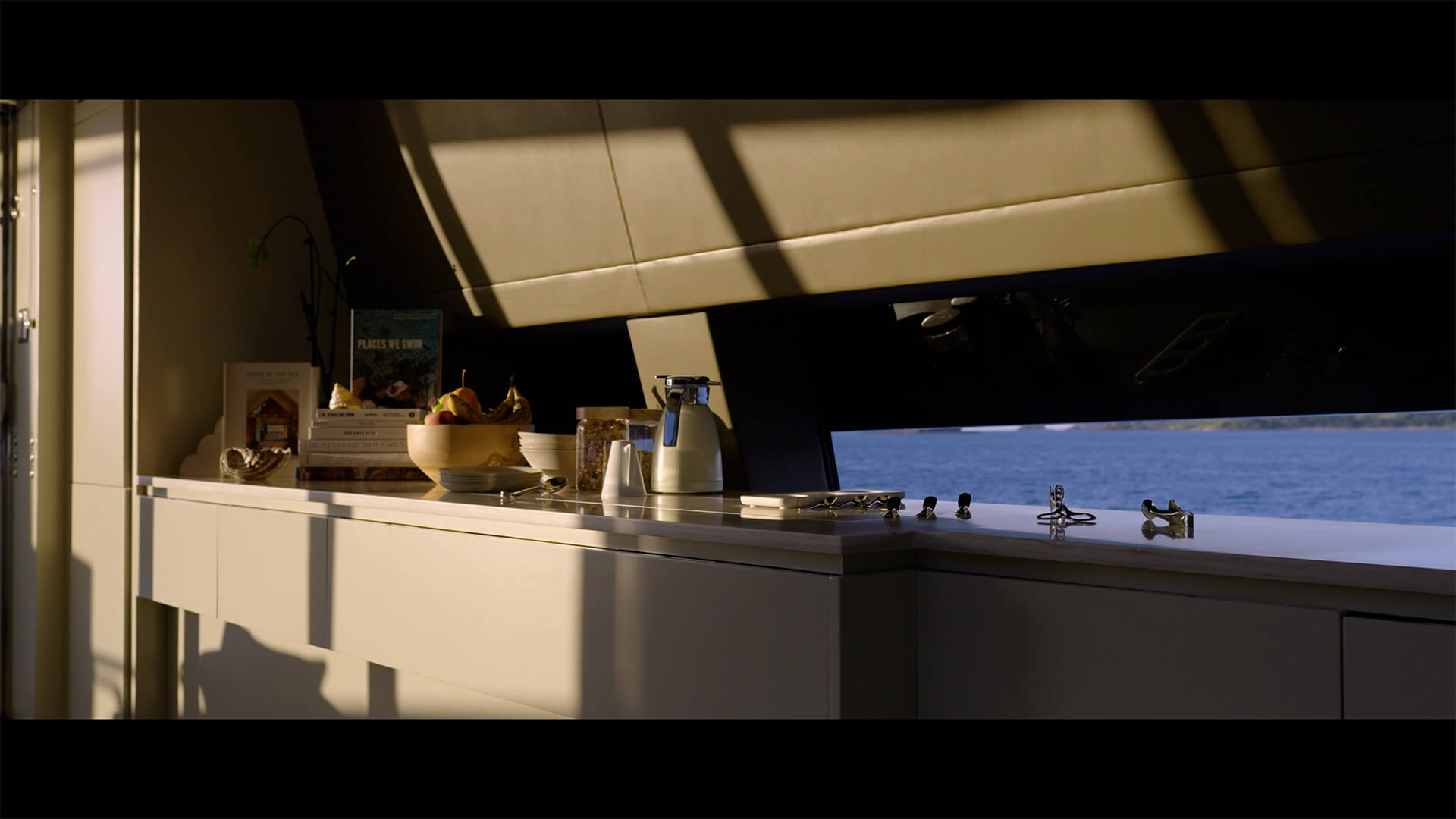 4a_2025_-_main_film_v1_0027_4a_2025_-_main_film_v1.00_00_17_06.Still006