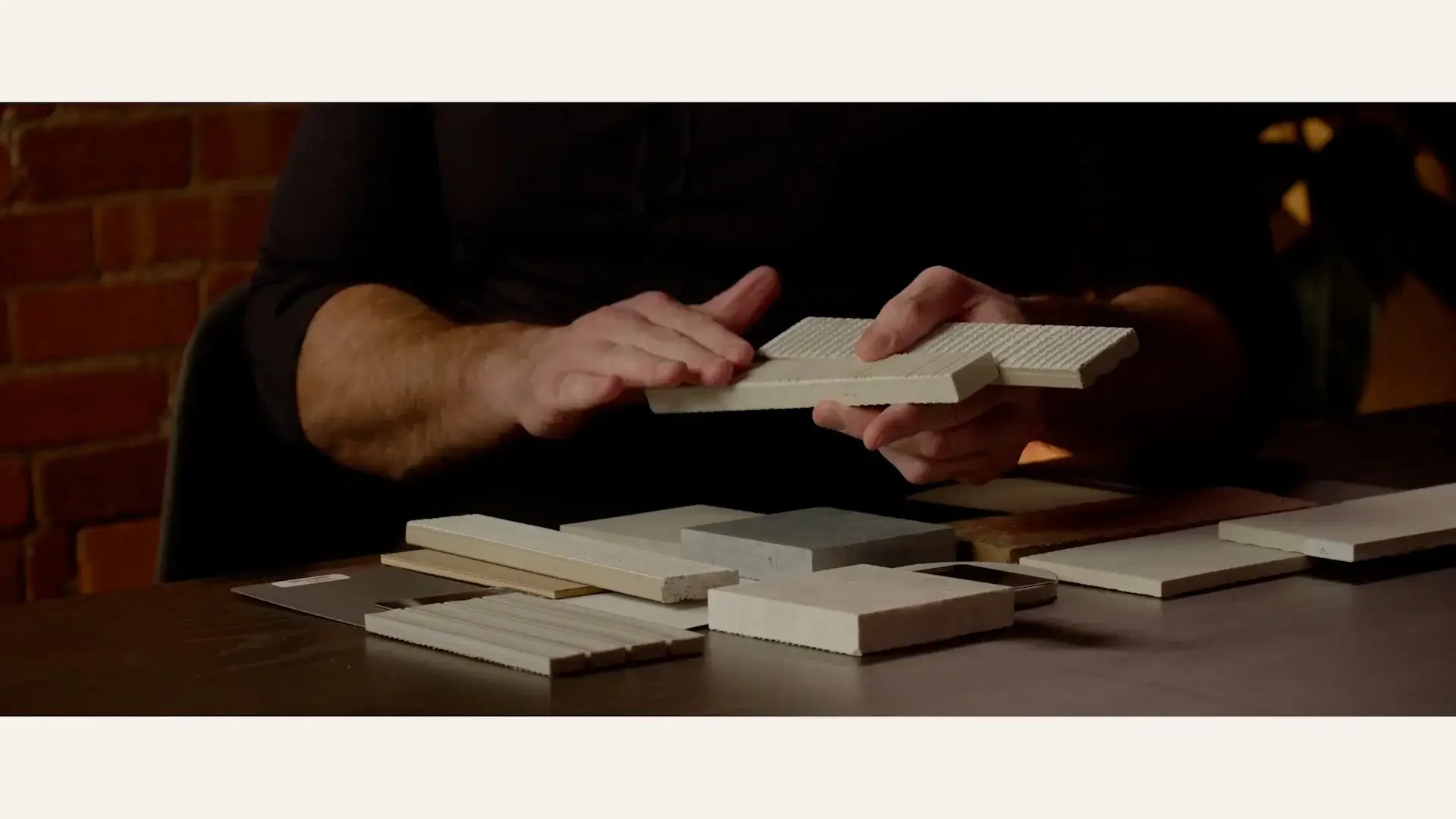 DH_EXTENDED_CUT_1920X1080.00_03_35_01.Still020