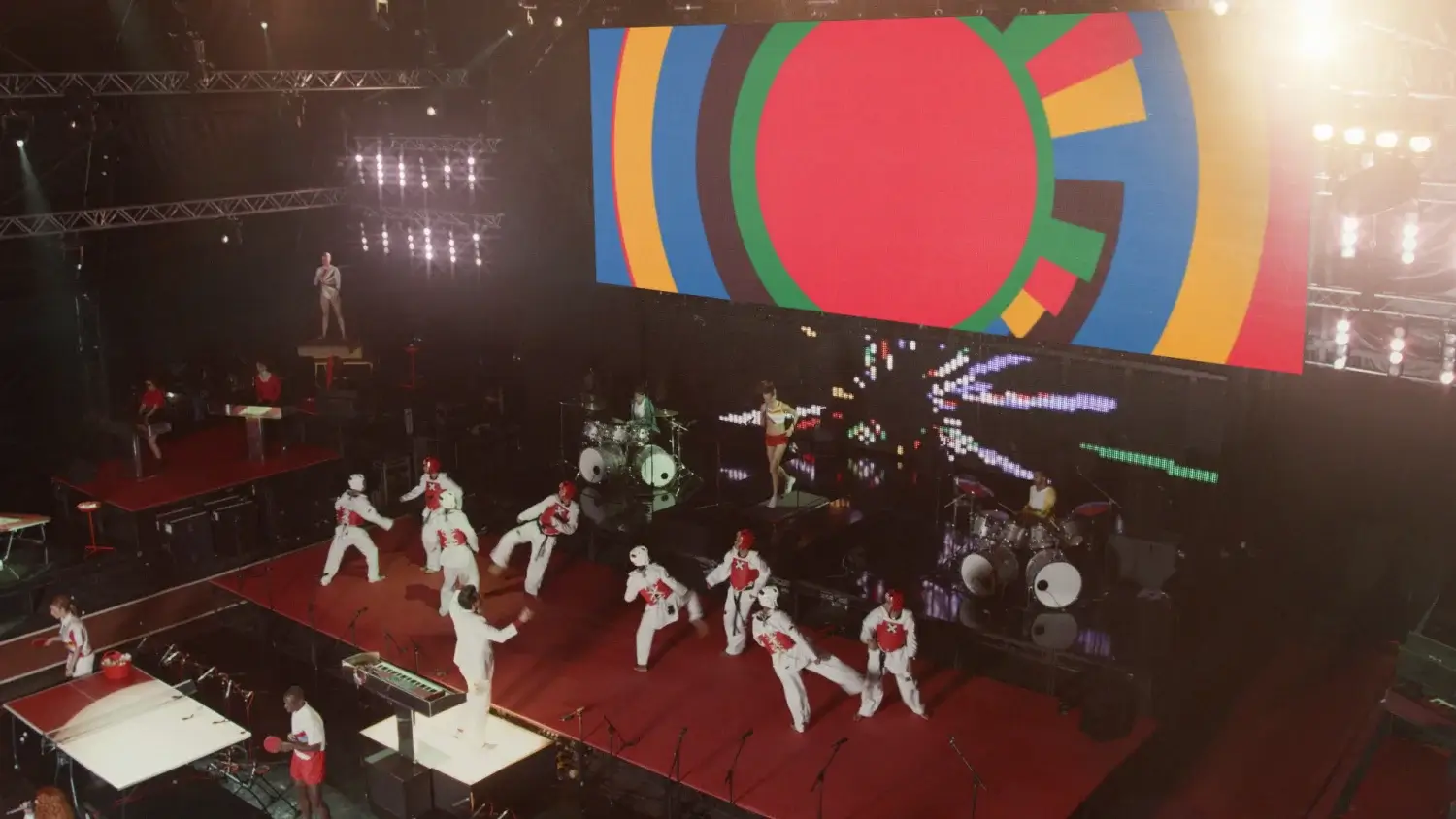 Coca Cola - Move To The Beat