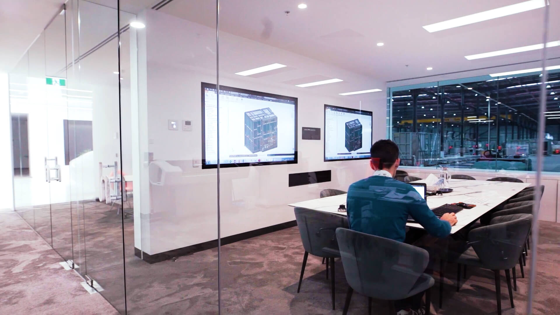 hickory_company_profile_-_master_v2.00_01_16_08.Still010